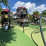 Juna - Nowoczesny W Centrum Z Widokiem Na Park Pruszków