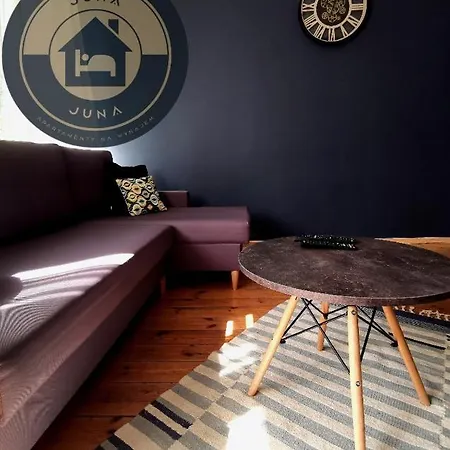 Apartment Juna - Nowoczesny W Centrum Z Widokiem Na Park Pruszkow