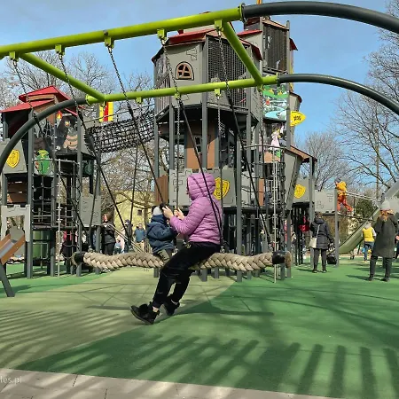 Juna - Nowoczesny W Centrum Z Widokiem Na Park * Pruszkow